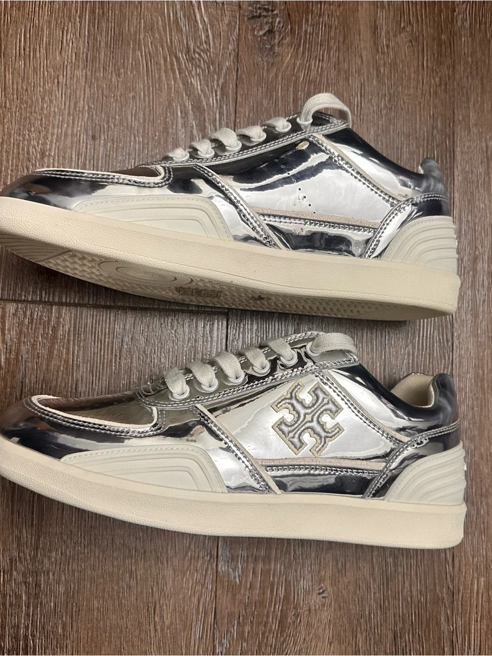 Tory Burch Women’s Silver Metallic Low Top Lace-Up Logo Sneakers Rubber